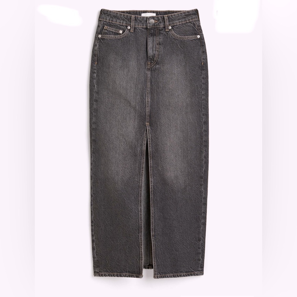 BLACK DENIM MAXI SKIRT•H&M•REGULAR WAIST/FRONT SLIT•SIZE 18•NEW WITH TAGS